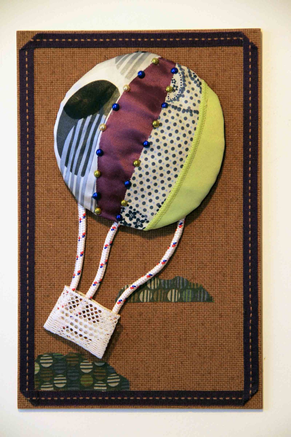 Hot air Balloon - kids art handmade stuffed wall hanging 3D picture decor for children / new born nursery - vintage style