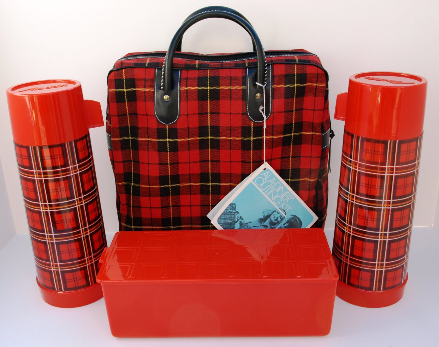 Vintage Red Plaid Aladdin Thermos Ala-Diner Picnic Kit, Brand New with Tags - FiveStarFinds