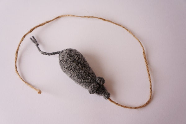 Gray knit running mouse // interactive cat toy // medium
