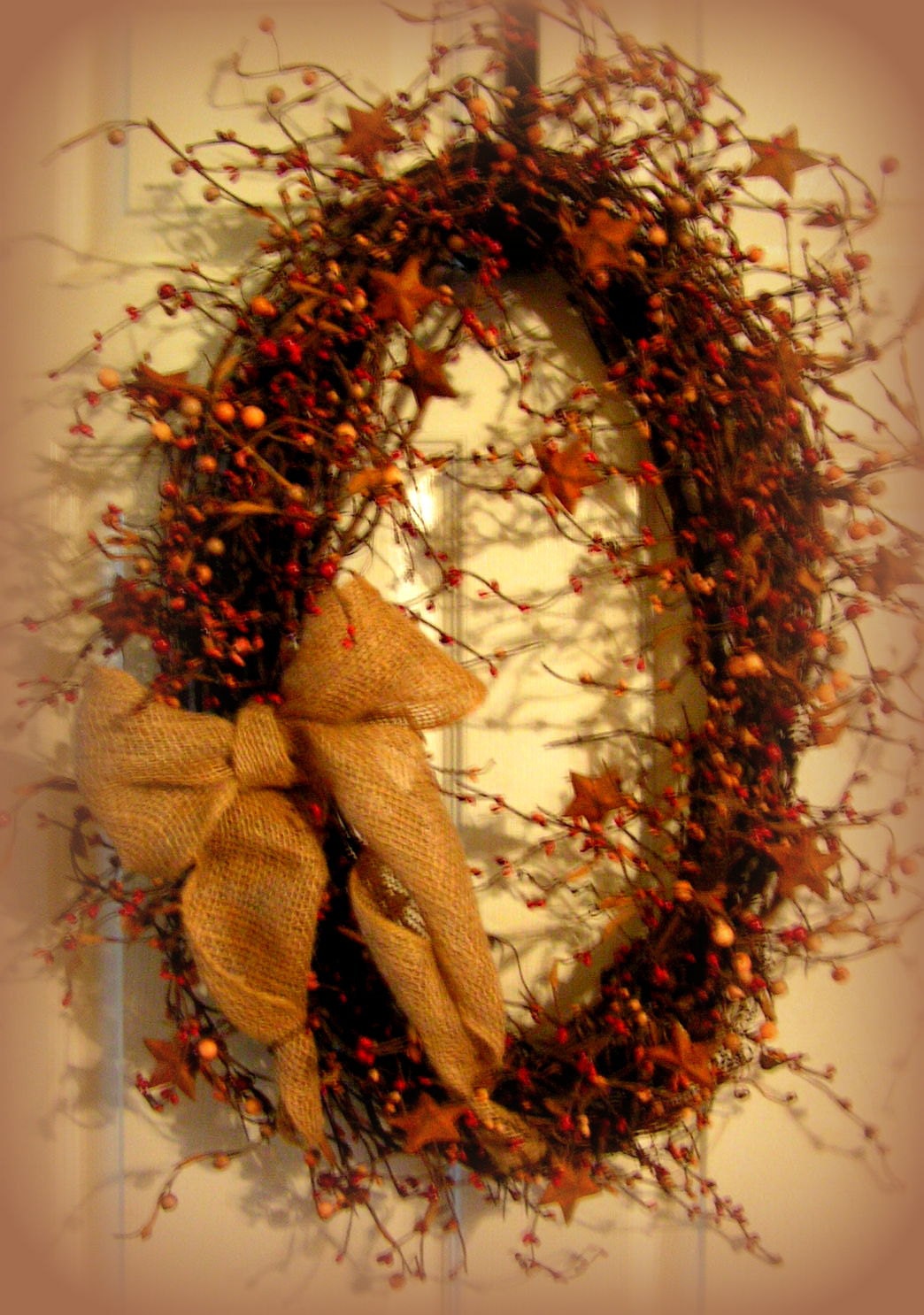 Oval Wreath-30" Mixed Berry Pip Berry Wreath - with Burlap Bow