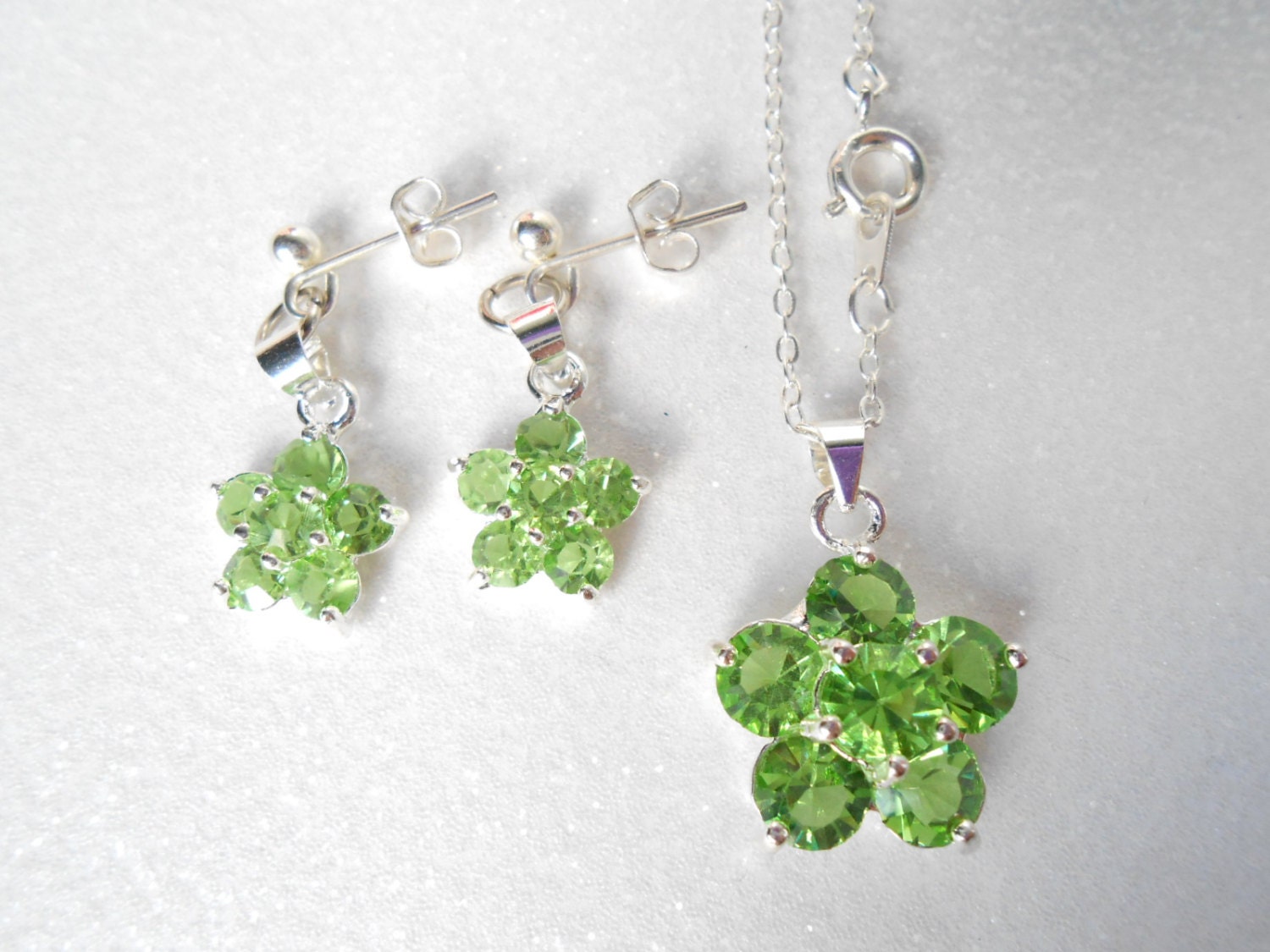 Green Crystal Flower Jewelry Set - Crystal Flower Earrings and Necklace Set - Crystal Flower Set - Bridemaids Jewelry Set - BlueBellJewelry