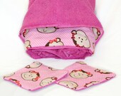 Pink hooded towel with terry wash cloth set, personalized towel, bath towel, beach towel, pool towel