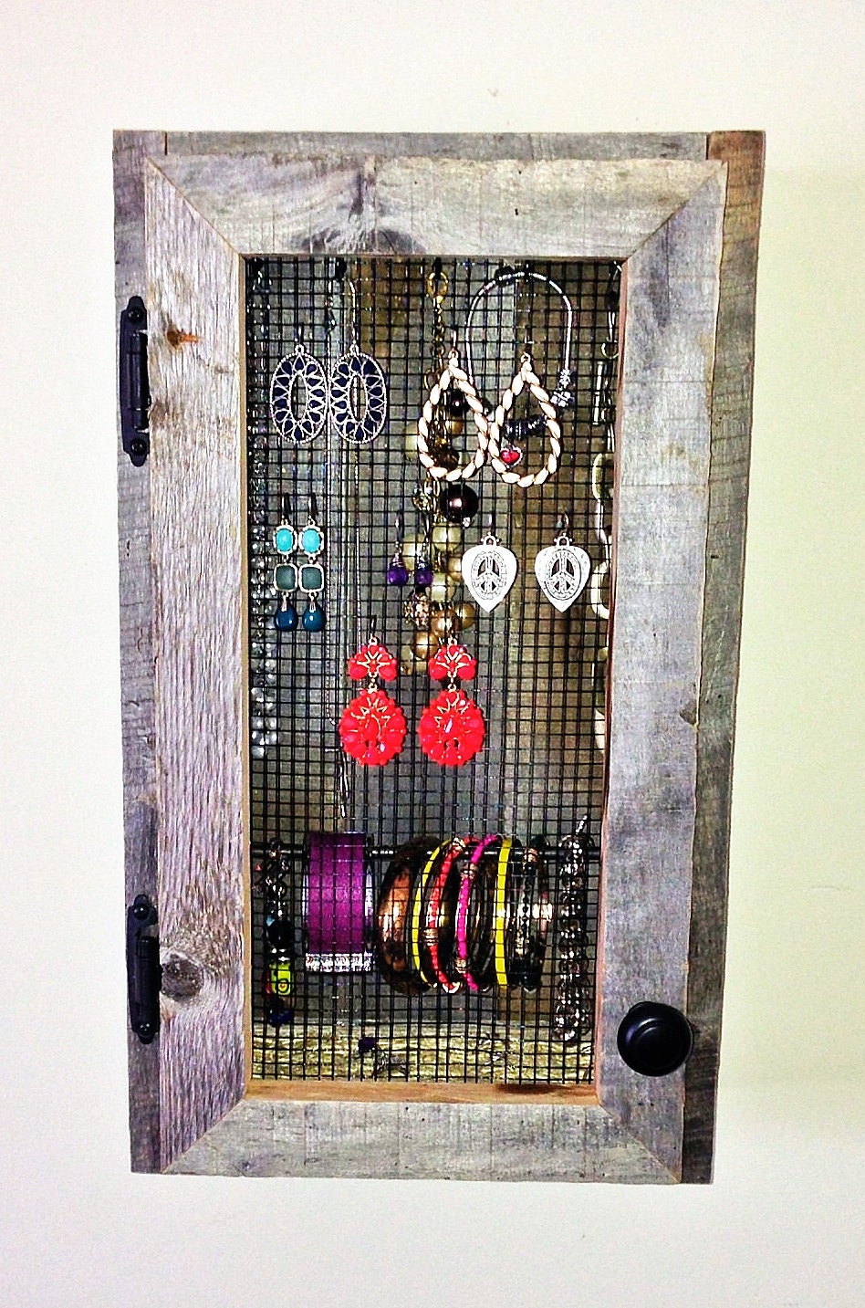 Rustic Hanging Jewelry Organizer