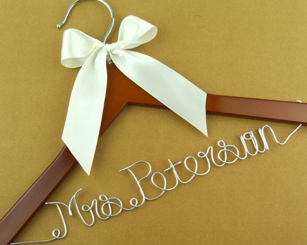 New Store Promotion,One line Wire Name Wedding Hanger, Personalized Bridal Brides Hanger, Bride Name Hanger, Personalized Bridal Gift