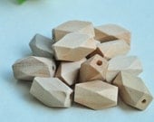 20pcs 17x9mm Oblong Unfinished Natural Wood Beads 14 Hedron Geometric Figure Solid - No Varnish & No Lacquer MT208
