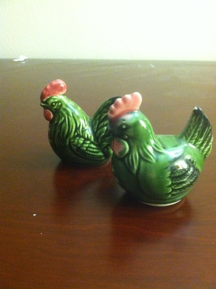 Items similar to Ceramic Green Chicken Salt and Pepper Shakers Vintage