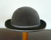 VTG Wool Felt  Bowler Hat Charcoal Grey Soft Supple Mint Vtg condition - ShopVintageCool