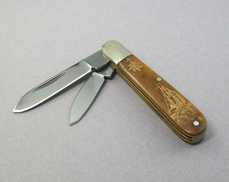 Scrimshaw Pocket Knife, Tiny 2 inch jacknife with a Schooner and Compass Rose