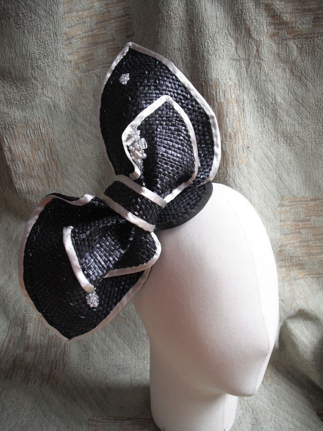 Big Navy Straw Bow Headpiece