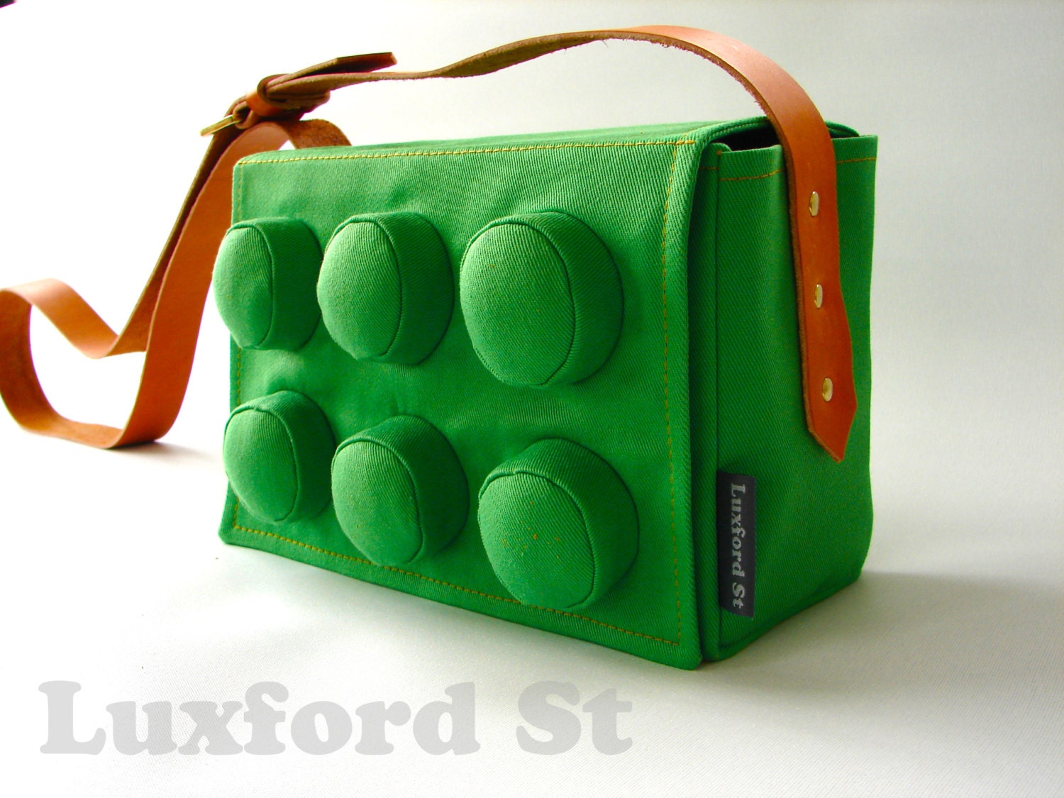 Block Bag in Grass Green