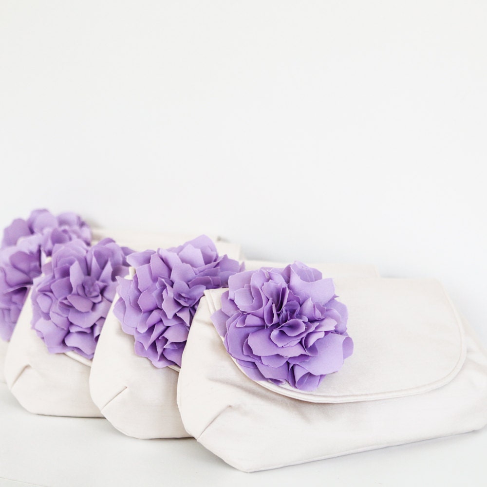Set of 4 Bridesmaids' Clutches - Evening Clutch in Champagne with Lilac Bloom