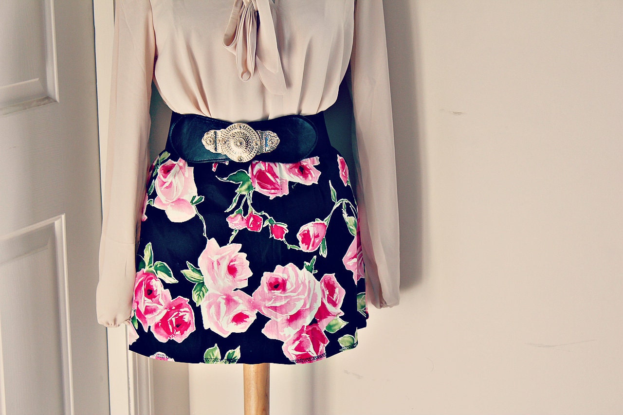 The rose mini skirt.