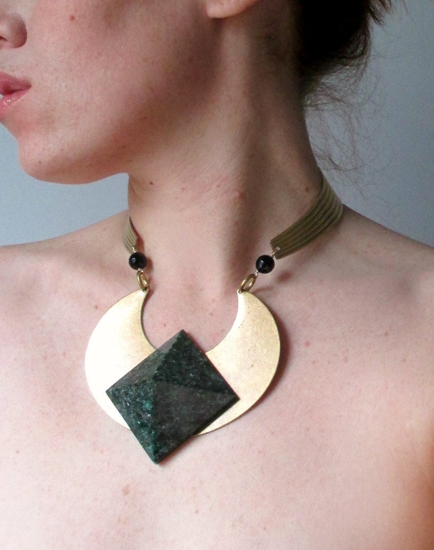 Fuchsite Crystal Pyramid Collar Necklace. Bohemian Brass Choker. One of a kind.