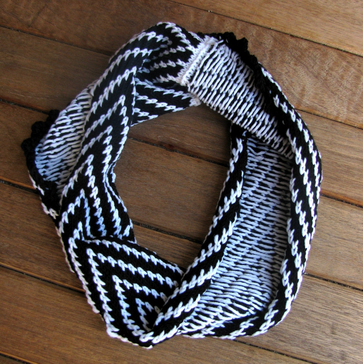 Zebra black and white Yin and Yang Washable Merino Neck Cowl