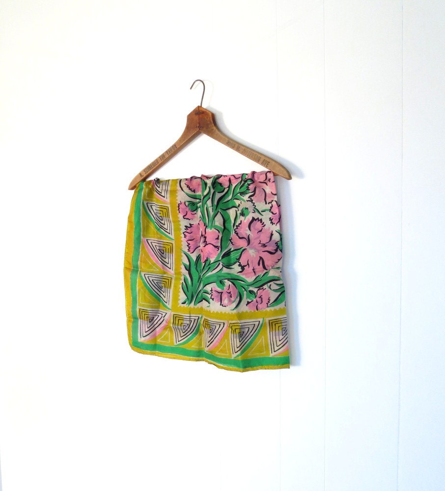 Vintage Silk Scarf / 1940s Scarf / Deco Carnations / Large Scarf / Floral Scarf