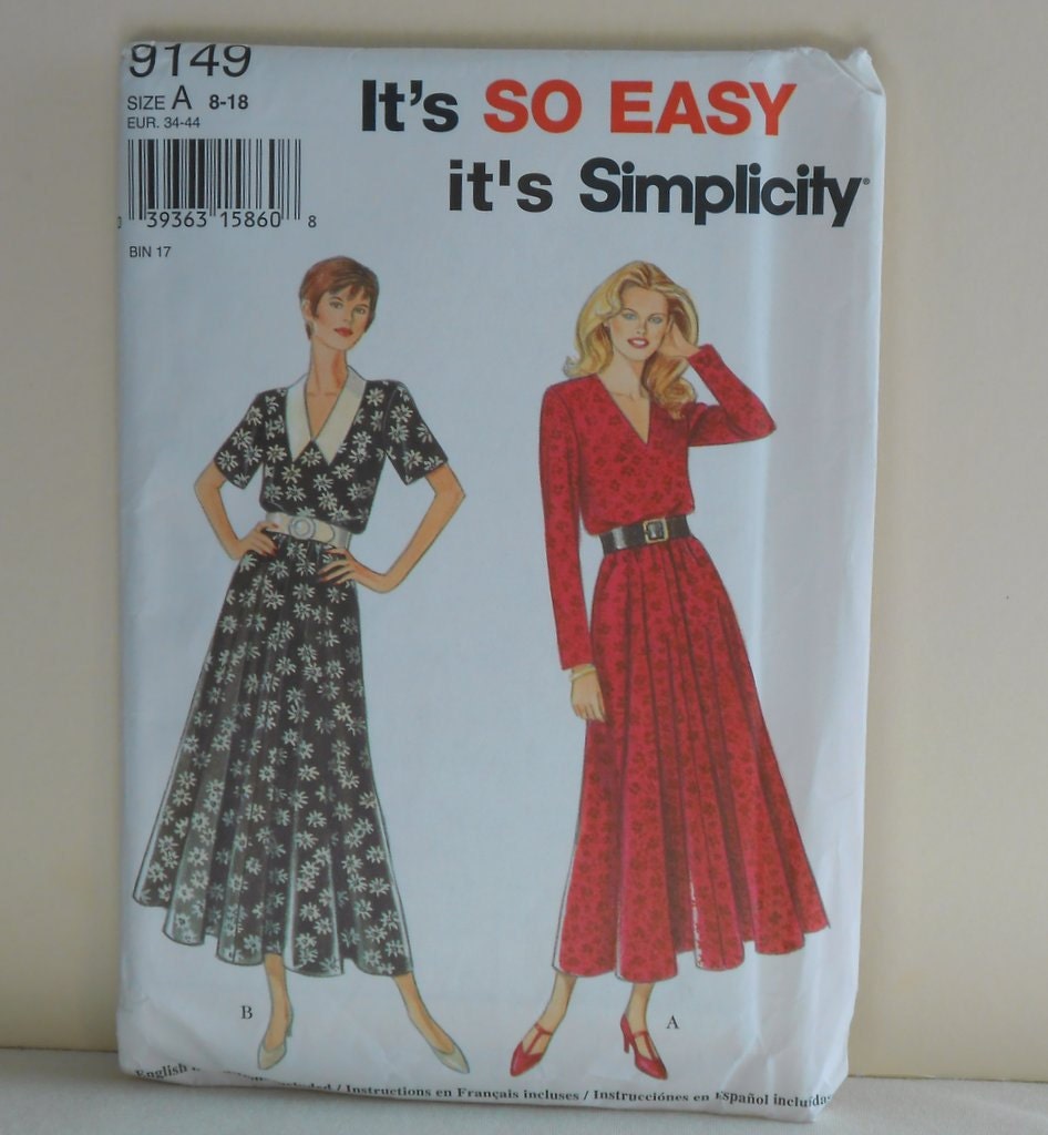 Women's V Neck Dress Size 8-10-12-14-16-18 UNCUT Vintage Simplicity 9149 Sewing Pattern