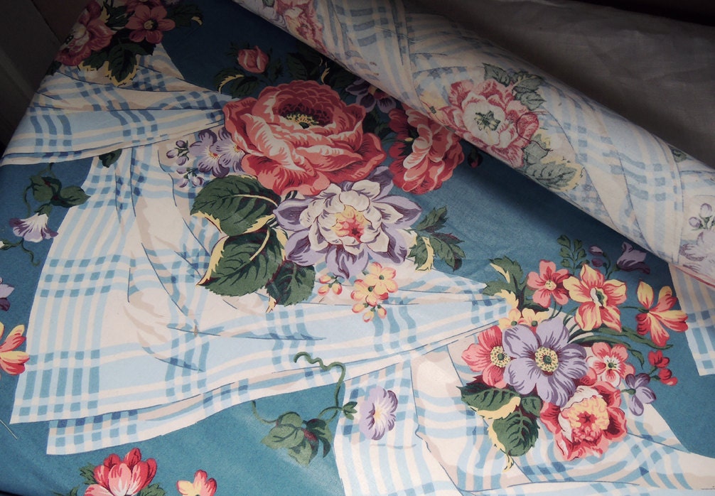 Cottage Roses Bouquet on a Plaid Handkerchief Vintage Cotton Chintz Fabric Yardage