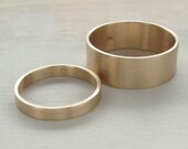 Handmade eco-friendly solid 8x1mm & 3x1mm recycled 14k gold wedding band set - Modern Wedding Ring - Satin or Shiny Finish - Wide Men's Ring