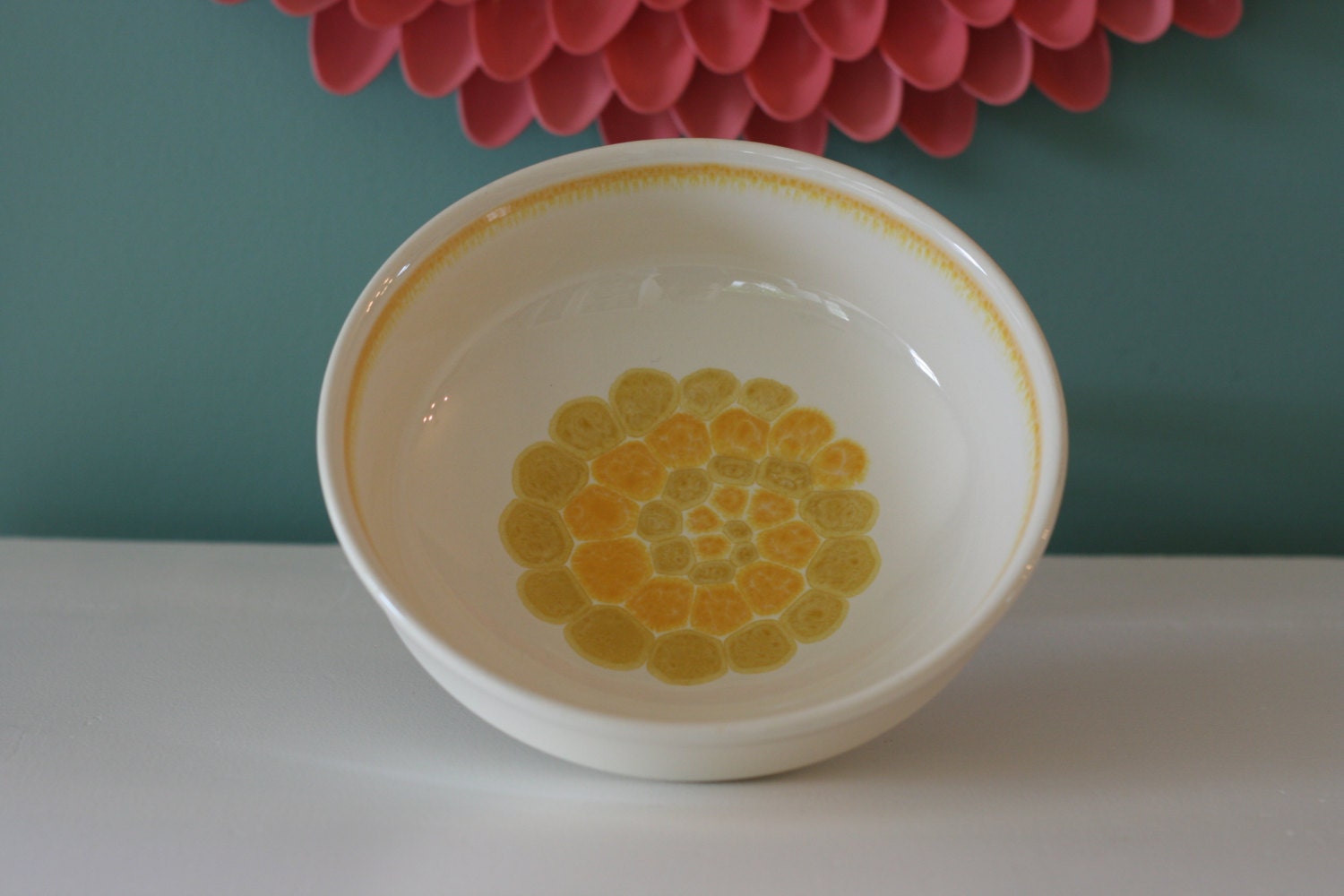 Vintage Franciscan Earthenware 7 3/4" Serving Bowl in Sundance Pattern