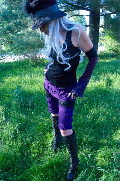 Leggings - Gothic Gypsy Knickers - Short Pants - Dark Blue Black Leggings - Purple Ruffles - Sexy Leggings - Victorian Shorts - Size Large
