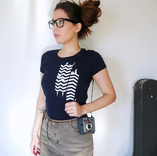 Printed T-shirt / Navy Chevron / Women's Tee / S M L