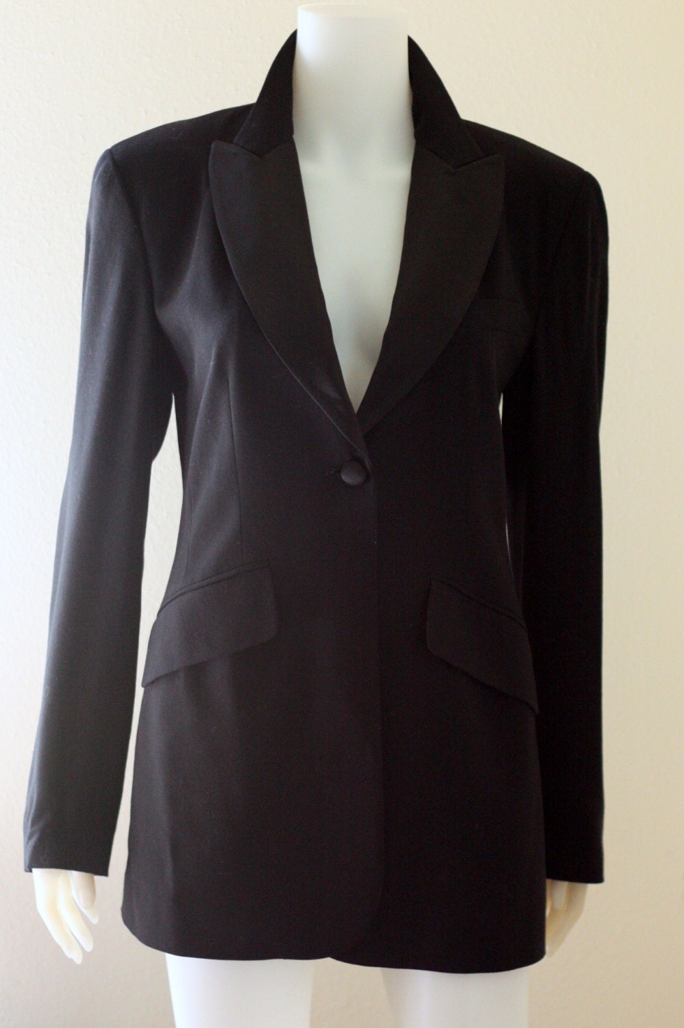 90s DKNY Black Tuxedo Blazer Wool and Silk - Size 6