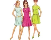 1960s Womens Dress - Simplicity 7718 Vintage Pattern - 36 Bust