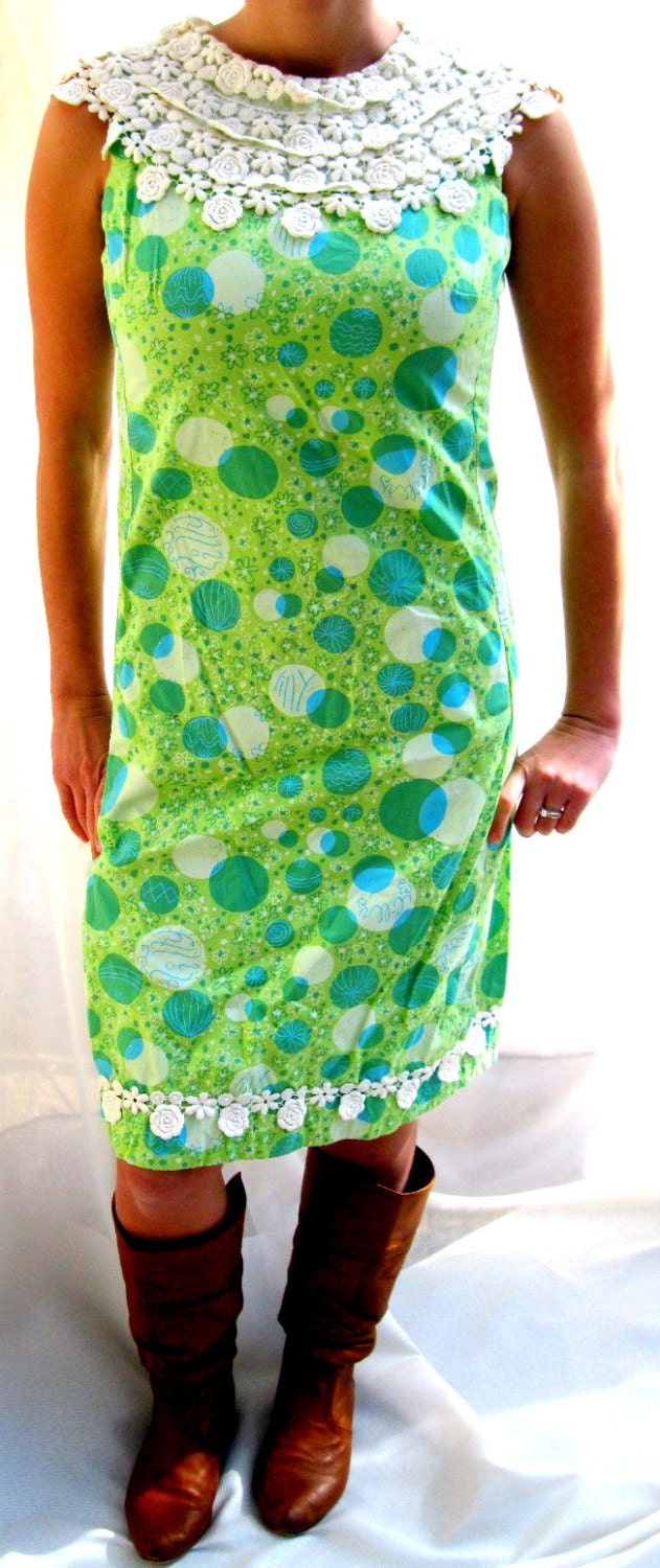 Vintage Lilly Pulitzer Springtime Sheath Dress-Blue Green Geometric-Lace Collar from Tessiemay
