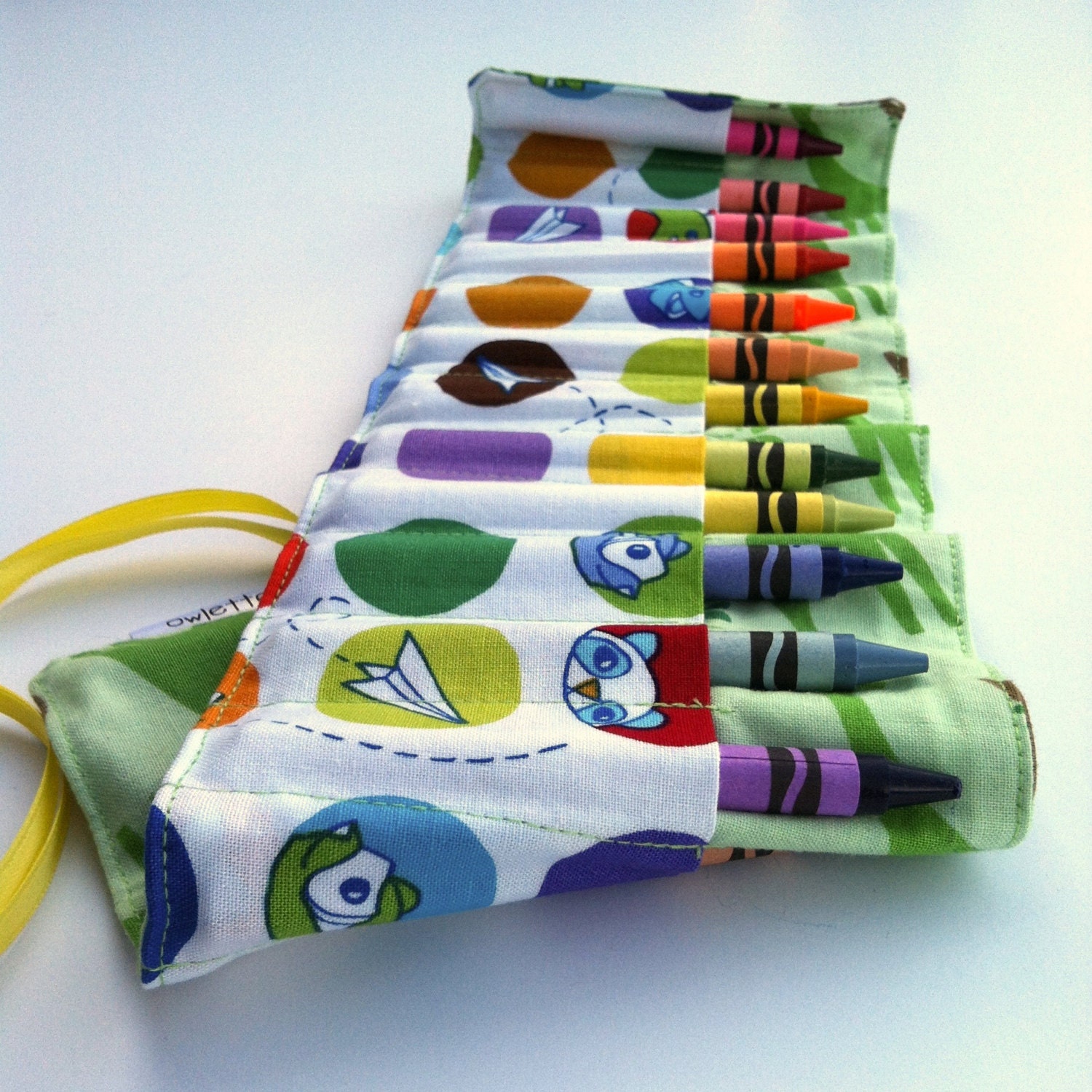 Crayon Roll, Green Brown Giraffe Animal Modern, 16 Count, ribbon tie
