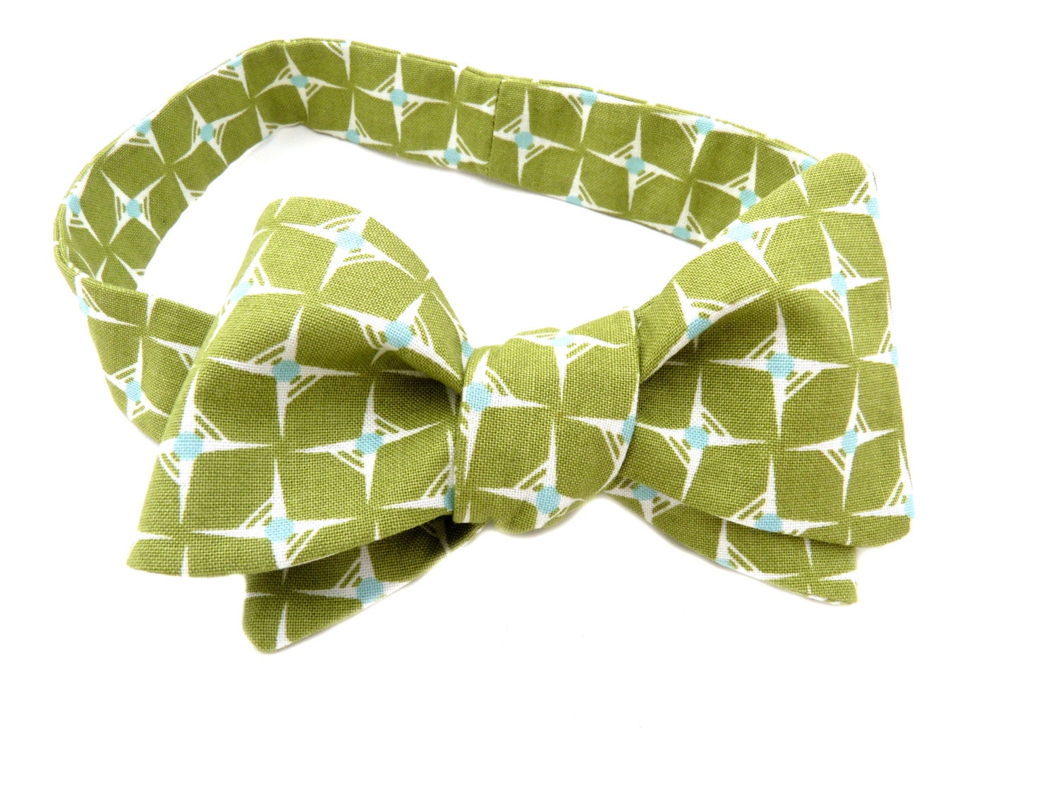 Bow Tie/Bowtie Green and Blue Pinwheel