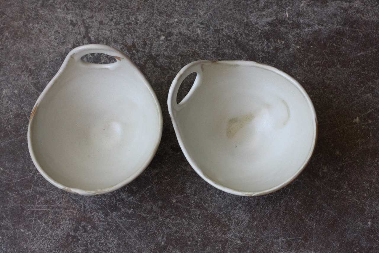 Set of 2 Pottery Bowls - Organic White with Handle - Noodle Bowl
