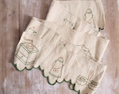Vintage French kitchen valance or bunting in linen with utensils hand embroidered on edging for shelf or window