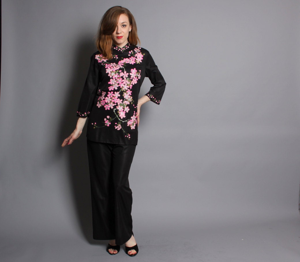 1960s ALFRED SHAHEEN 2 Piece SET / Japanese Cherry Blossoms Pants & Blouse, s - m