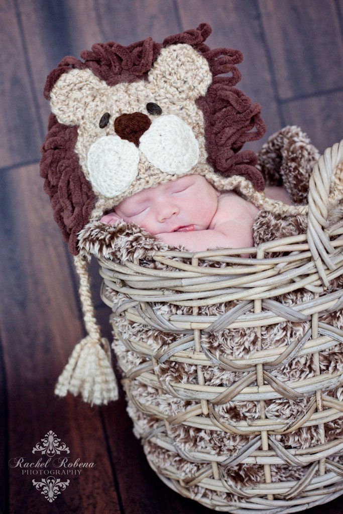 SALE - Save 15% -Baby Hat - Lion Hat - Baby Lion Hat -  Baby Hats - Halloween Costume - Cute and Soft Earflap - by JoJosBootique