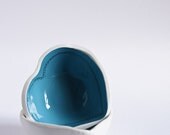 ceramic bowl, blue pottery heart dish, sugar bowl, trinket dish, jewellery dish, ring catcher. small, modern, minimalist. spring home decor