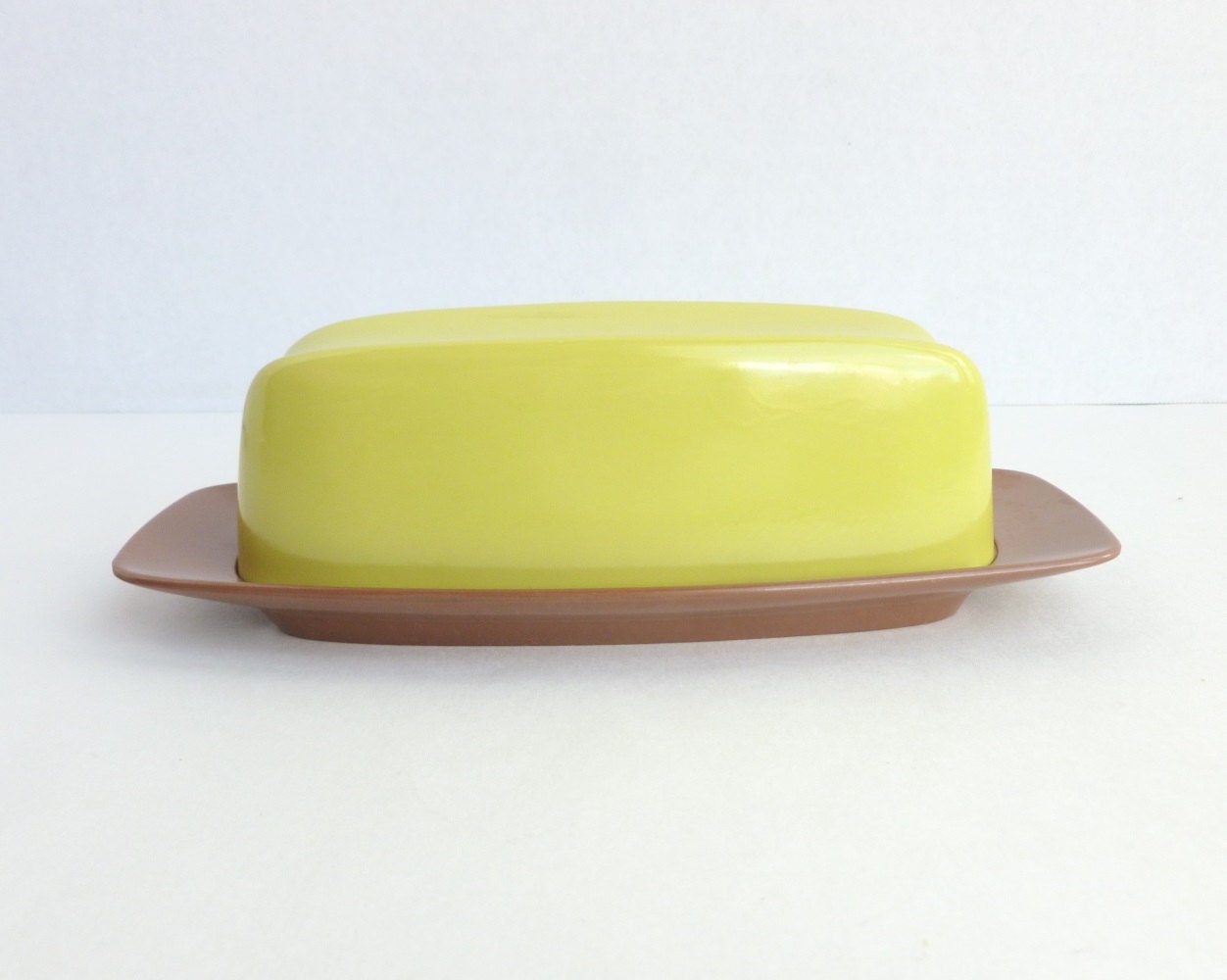 Melamine Butter Dish Chartreuse and Brown Retro Kitchen Refrigerator Housewares Picnic Patio