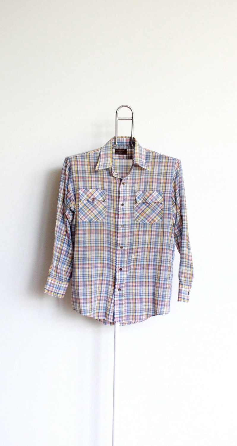 SALE / / / Vintage Kingsport Plaid Western Shirt Mens size Medium Unisex Womens