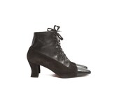 Vintage Anne Klein Victorian Styled Granny Boots in Black with Tall Heel for a Women's Size 7 N (Narrow)