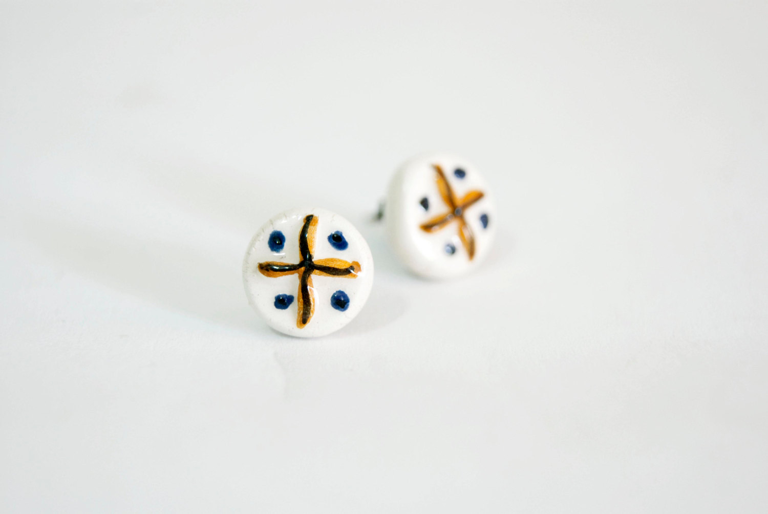 Geometric ceramic earrings, minimalist ceramic earrings, geometric jewelry, ceramic jewlry, viruset, scandinavian design