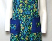Vintage 60s Rustic Womens Floral Sundress  // Handmade Coarse Linen Country Tank with Patch Pockets // Size Medium M
