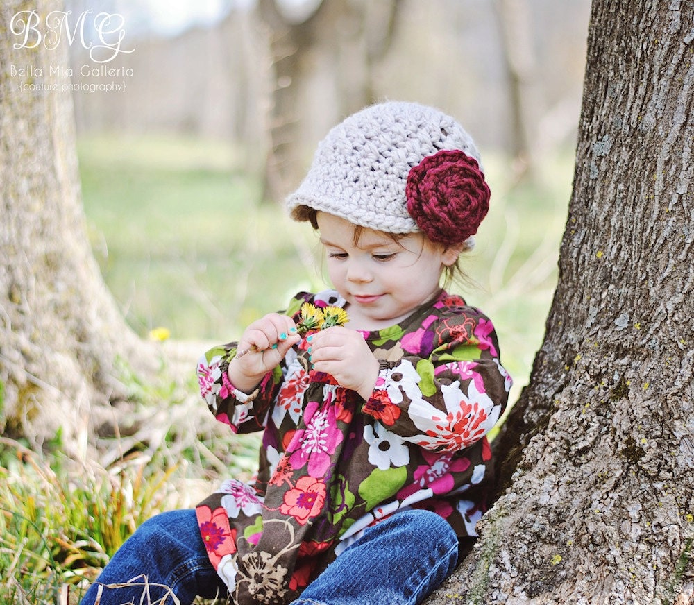 Children's Hat, Little Girls Crochet Hat with Flower, Newsboy Hat, Toddler Hat