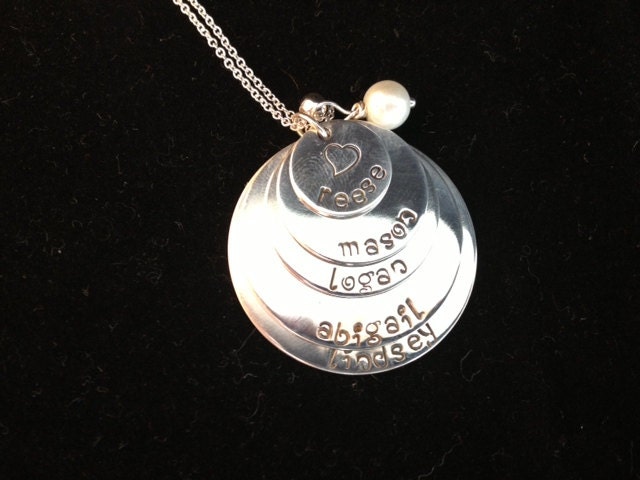 Personalized Sterling Silver Five Disc Mom Necklace/Gift with Children's Names & Heart - Mother's Day