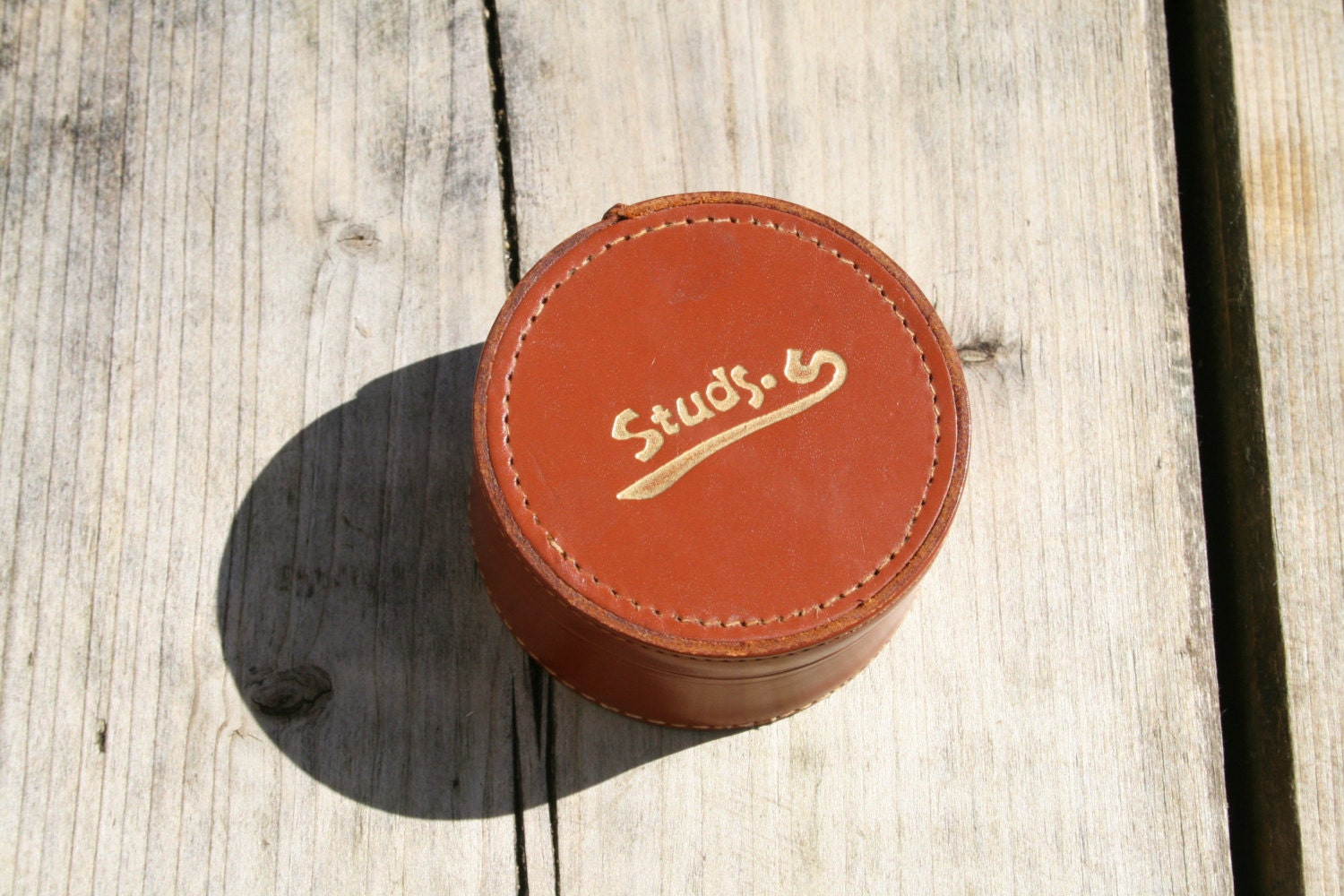 Charming Vintage Cuff Links Box - Leather - Made In England
