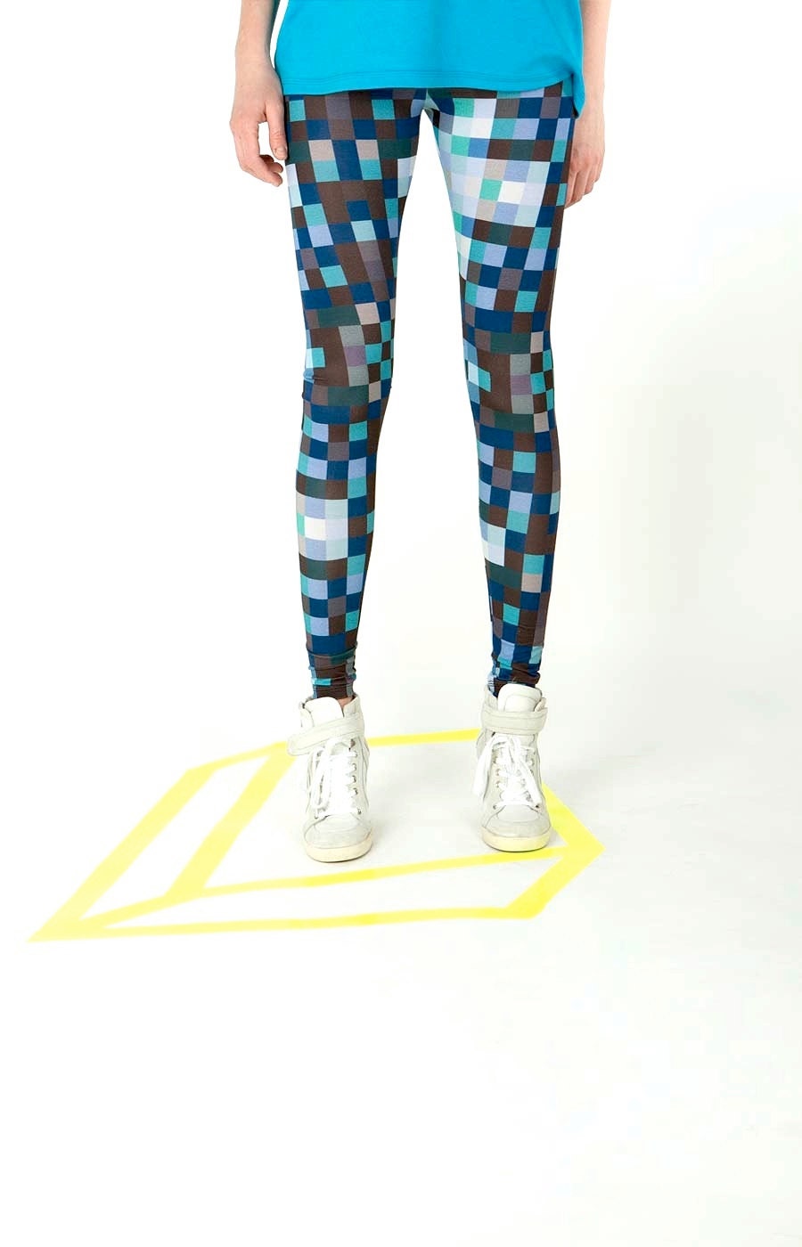 BAMBOO fiber  leggings. ECO friendly. blue pixels pattern.