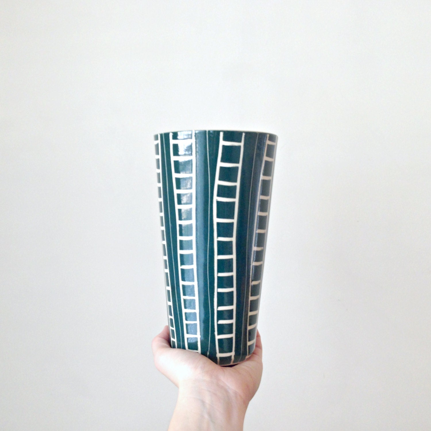 Vintage Arabia Finland Ladder Vase