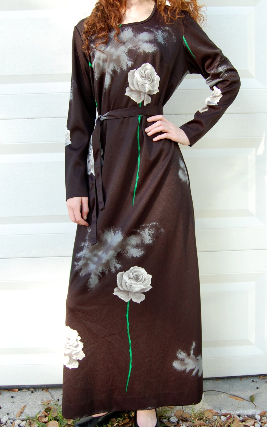 Vintage Maxi Dress 70s, Black with Large Roses Clouds Small