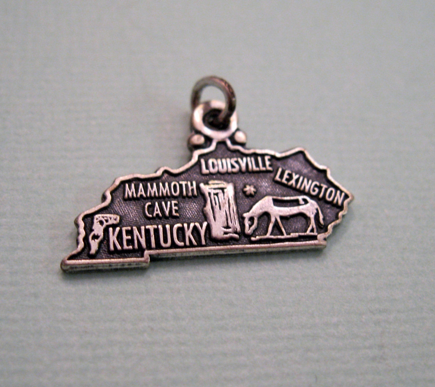 Vintage Sterling Silver Kentucky State Travel Charm