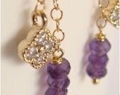 Gold clovers and amethyst earrings - Dangle earrings - Chain earrings - Everyday jewelry - Minimalist jewelry