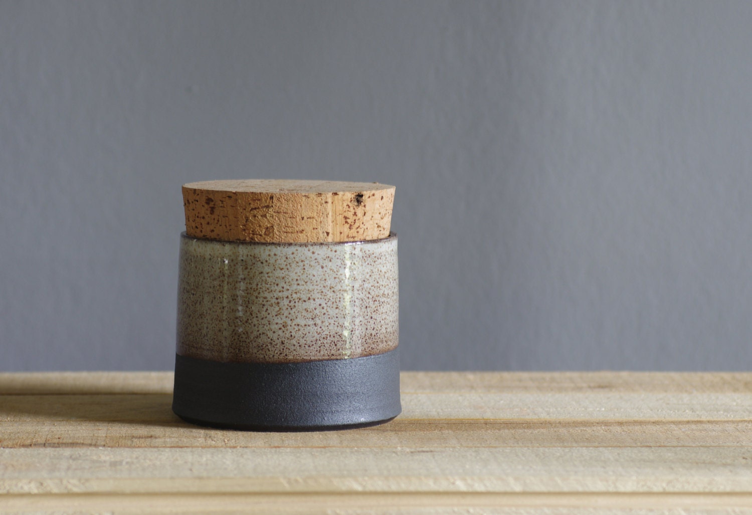 MTO black white pottery jar . modern sugar bowl - black stoneware white gloss glaze modern minimal pottery