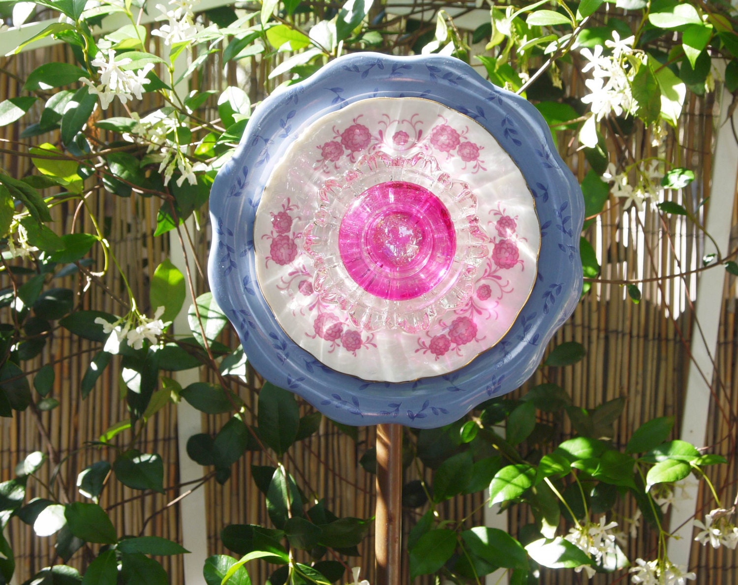 PINK & BLUE Garden Art, Glass Garden Plate Flower, Yard Art, Glass Garden Flower, Garden Decor, Suncatcher, Recycled,  Bird Feeder